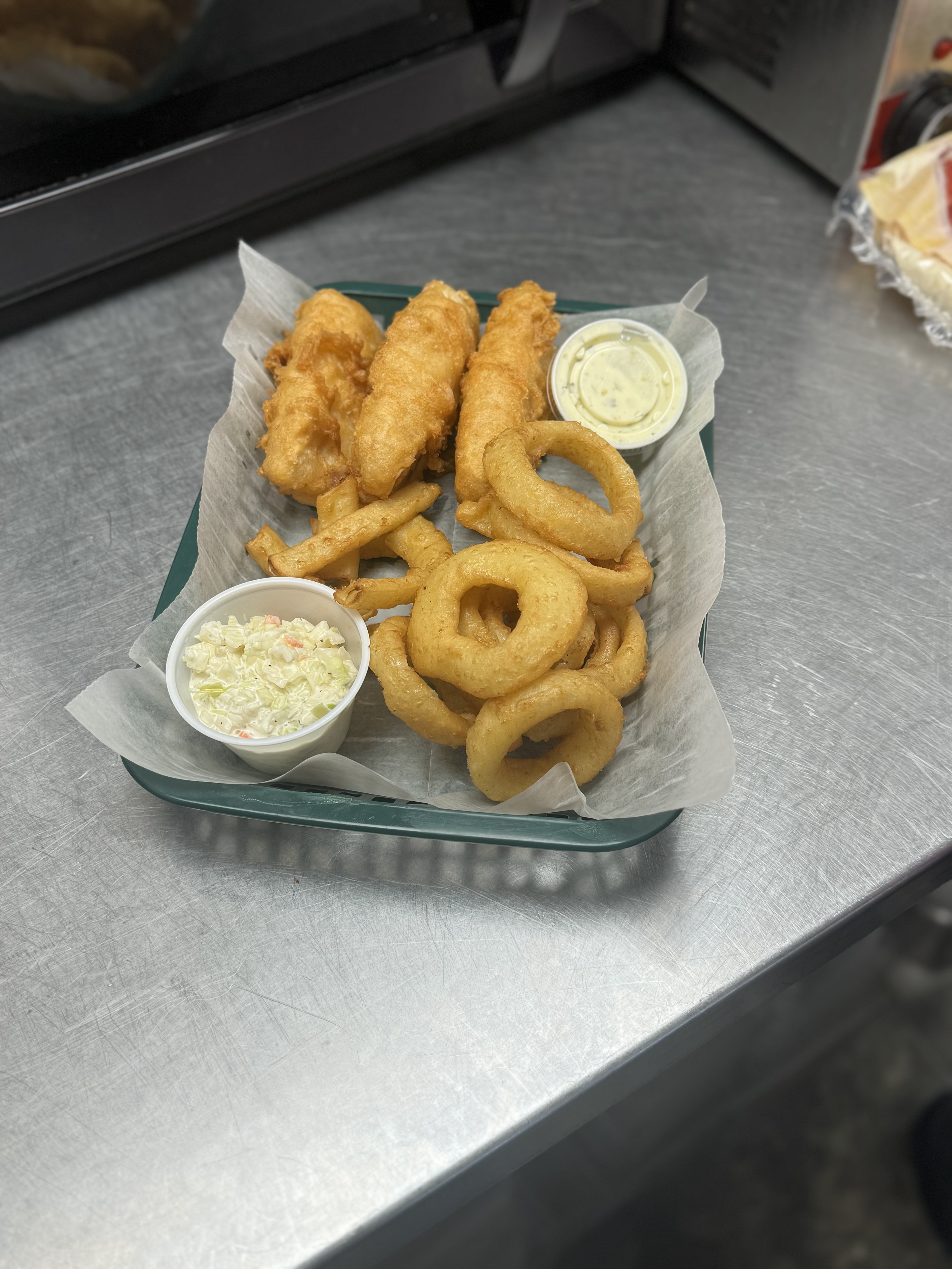 Food from Dutch Hollow restaurant